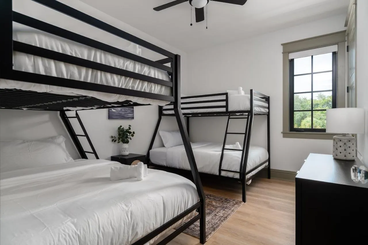 Villa Luxury Wellness Retreat With Sauna And Cold Plunge Tampa