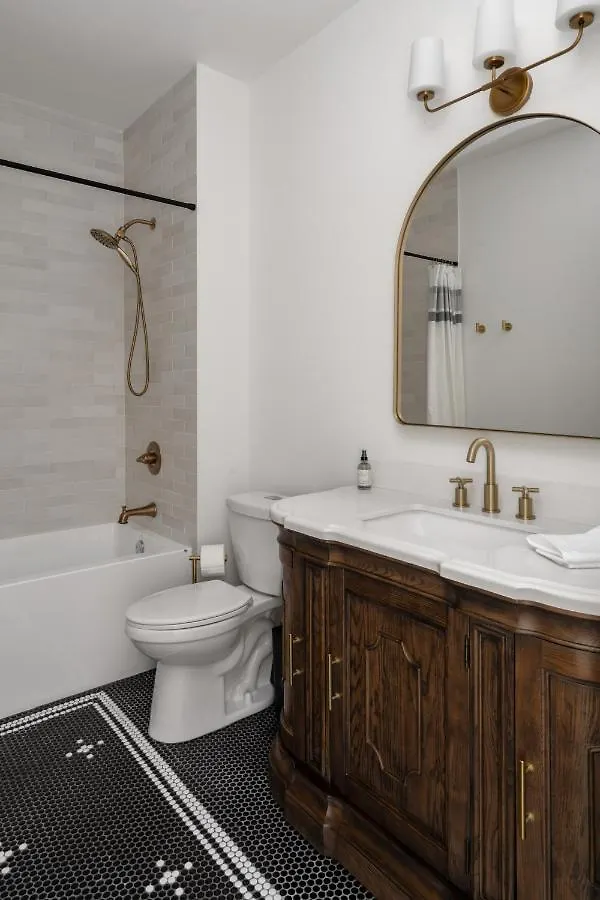 Luxury Wellness Retreat With Sauna And Cold Plunge Tampa Villa