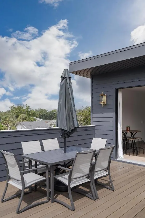 Luxury Wellness Retreat With Sauna And Cold Plunge Tampa 0*,